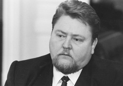 S1.JPG (14421 BYTES)