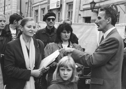 S7.JPG (25941 BYTES)