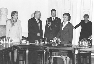 SIEV2.JPG (30066 BYTES)