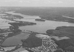 M6.JPG (19037 BYTES)