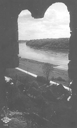 SP14.JPG (31963 BYTES)