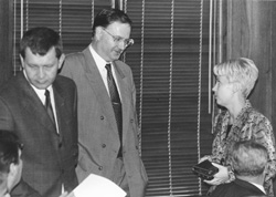 S8.JPG (22217 BYTES)