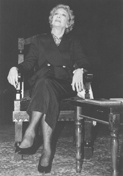 R1.JPG (31783 BYTES)