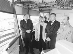 S5.JPG (24574 BYTES)