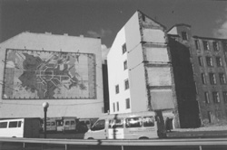 MI2.JPG (19054 BYTES)