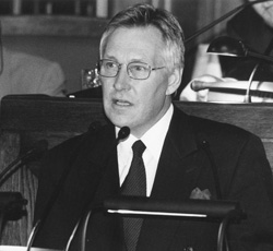 T1.JPG (22119 BYTES)