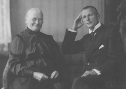 AA3.JPG (9396 BYTES)