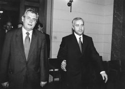 C6.JPG (16297 BYTES)