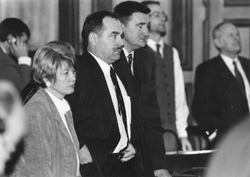 S7.JPG (20453 BYTES)