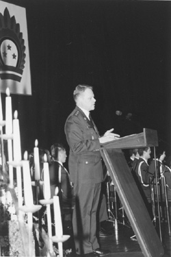 A4.JPG (32464 BYTES)