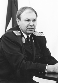 D10.JPG (17902 BYTES)