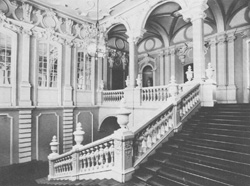 KAPNES.JPG (27874 BYTES)