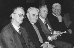 J2.JPG (18326 BYTES)