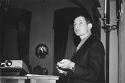 M18.GIF (34389 BYTES)