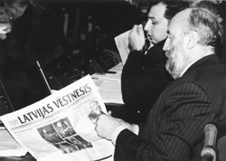 S6.JPG (22214 BYTES)