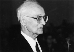 10.JPG (13826 BYTES)