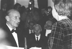 12.JPG (19514 BYTES)