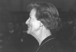 43.JPG (11962 BYTES)