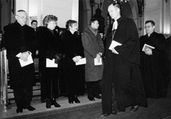 D2.JPG (20595 BYTES)