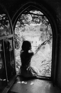 I3.JPG (42021 BYTES)