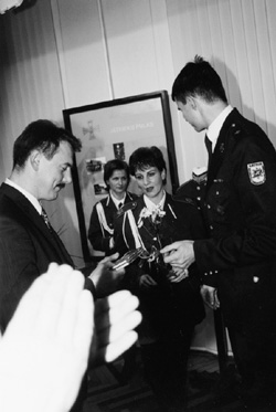 K2.JPG (32125 BYTES)