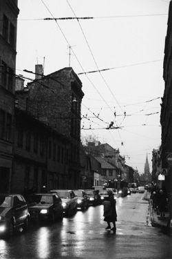 MI7.JPG (34328 BYTES)