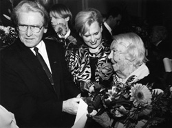 T2.JPG (25633 BYTES)