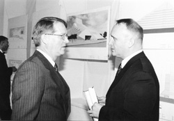 B6.JPG (18660 BYTES)