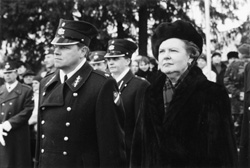 K1.JPG (23593 BYTES)