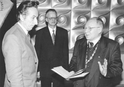 ZA5.JPG (22955 BYTES)