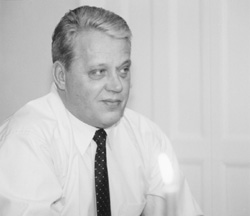 MI5.JPG (13092 BYTES)