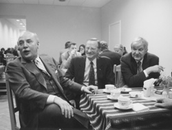 MI6.JPG (21281 BYTES)