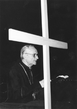 F4.JPG (21451 BYTES)