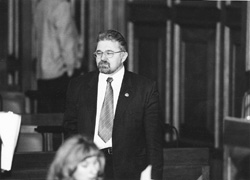 S4.JPG (17003 BYTES)