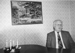 PI7.JPG (22156 BYTES)