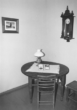 VVV3.JPG (25234 BYTES)