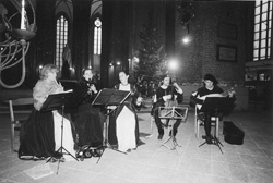 MI9.JPG (22740 BYTES)