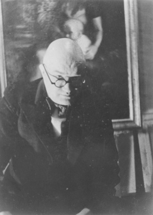 CAKS2.JPG (32280 BYTES)