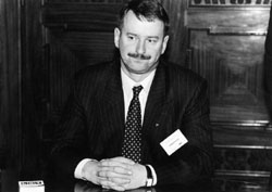 M2.JPG (13310 BYTES)