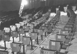 E3.JPG (23625 BYTES)