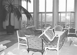 E8.JPG (22749 BYTES)