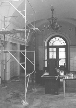 E9.JPG (31346 BYTES)