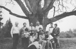 Z6.JPG (23484 BYTES)