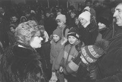 11.JPG (13169 BYTES)