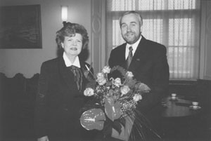 16.JPG (13712 BYTES)