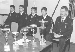 R2.JPG (22714 BYTES)