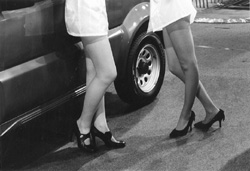 10.JPG (19740 BYTES)