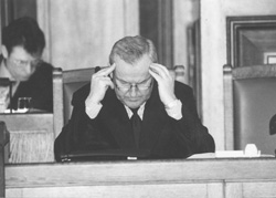 S2.JPG (18708 BYTES)