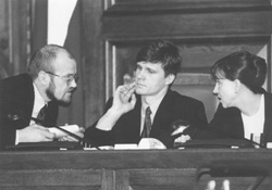 S7.JPG (18679 BYTES)