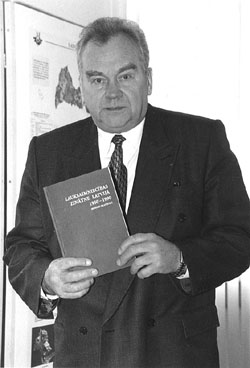 U7.JPG (21376 BYTES)